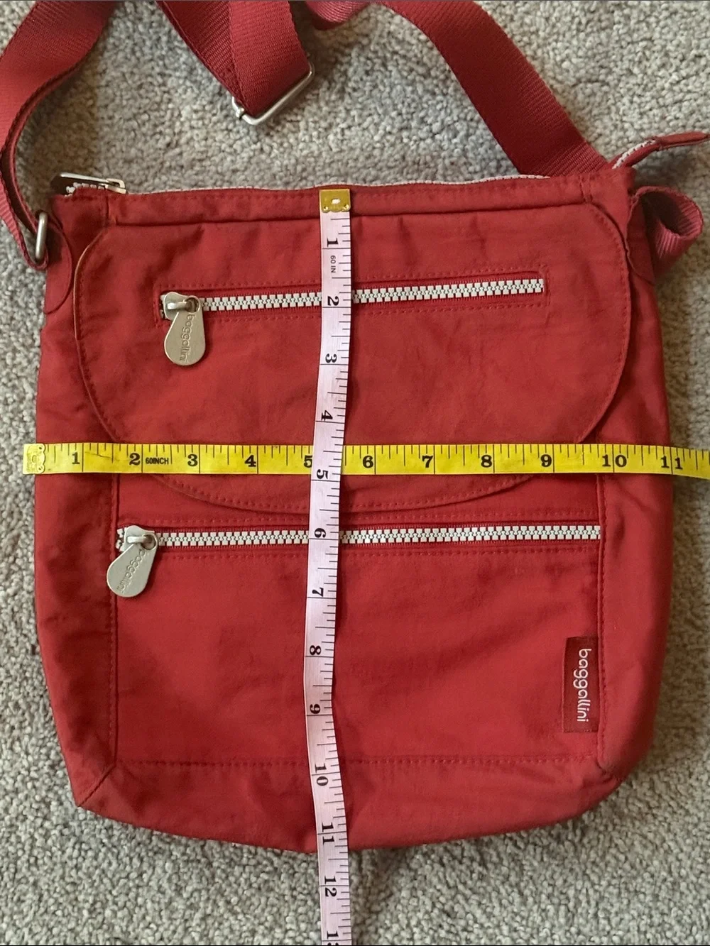 Baggallini Women’s Red Messenger Crossbody Bag!